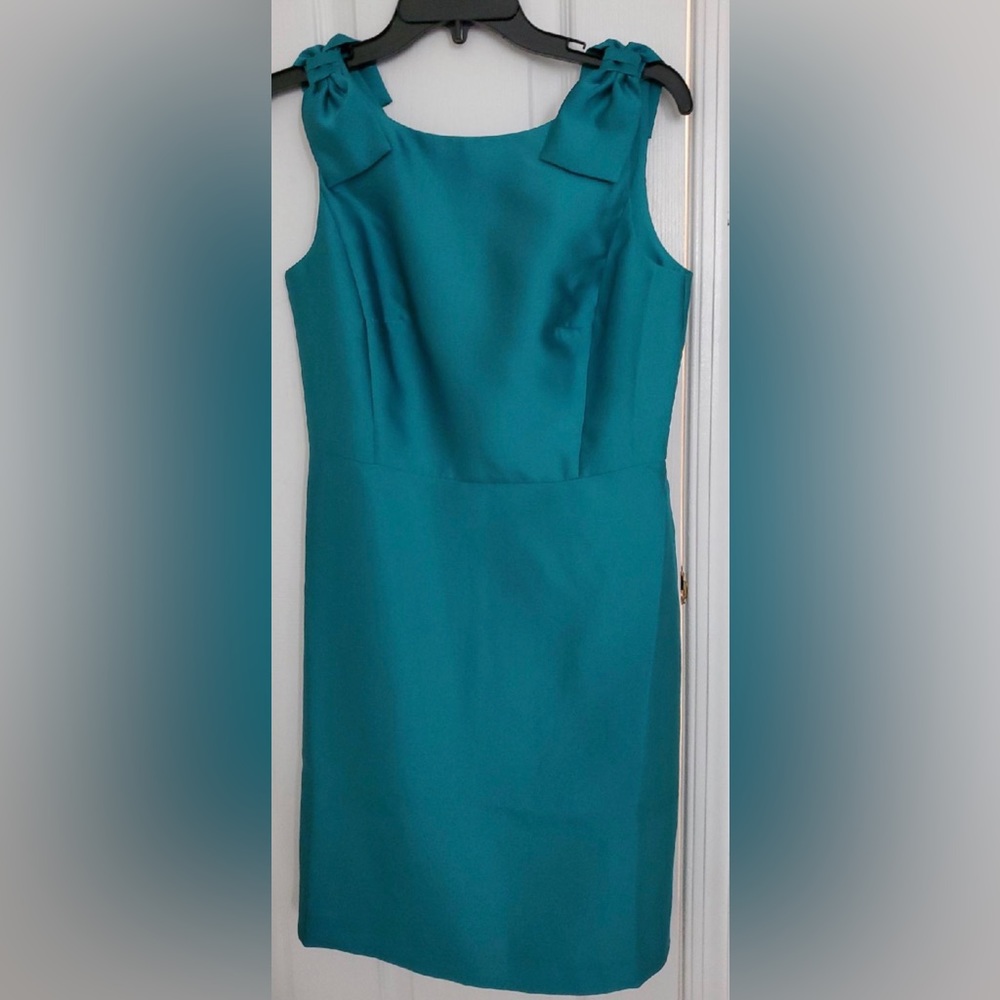 Beautiful deep turquoise Ann Taylor interview appearance cocktail dress.